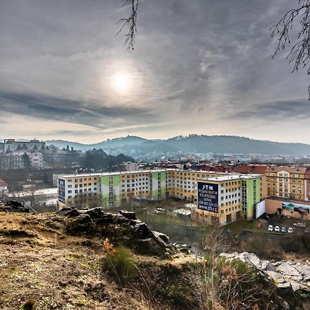 Rezidence Certovka Apartment Karlovy Vary Bagian luar foto