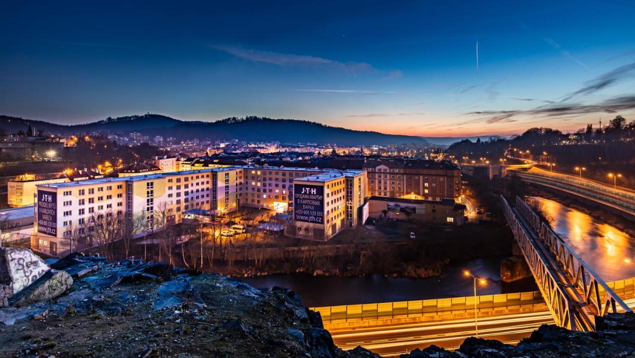 Rezidence Certovka Apartment Karlovy Vary Bagian luar foto